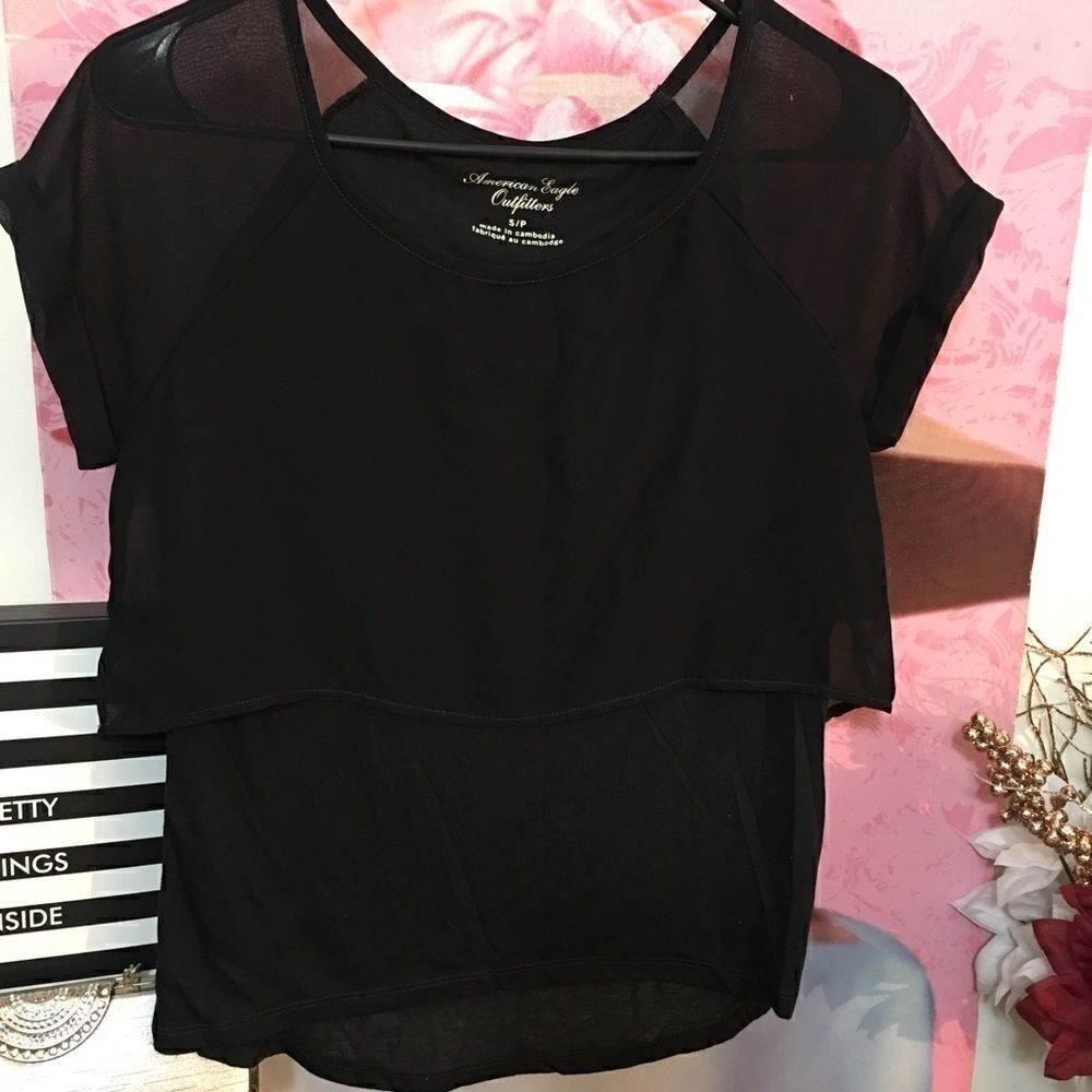American Eagle 🦅 Semi sheer soft tee